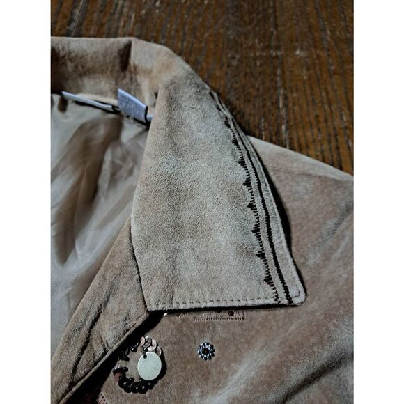 Chicos Size 1 Medium Size 8 Tan Suede Leather Open Front Jacket Blazer Embellish - Picture 7 of 8